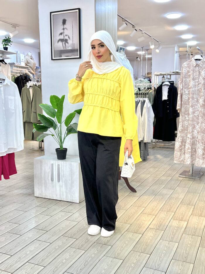 ⁦بلوزة قطن كسرات في الصدر⁩ - الصورة ⁦4⁩