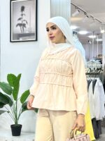 بلوزة قطن كسرات في الصدر - الصورة 2